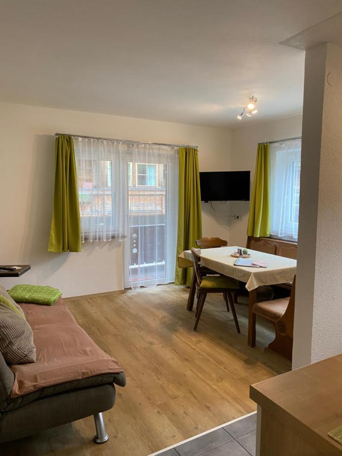 Ferienwohnung Wetterstein Lermoos Luaran gambar