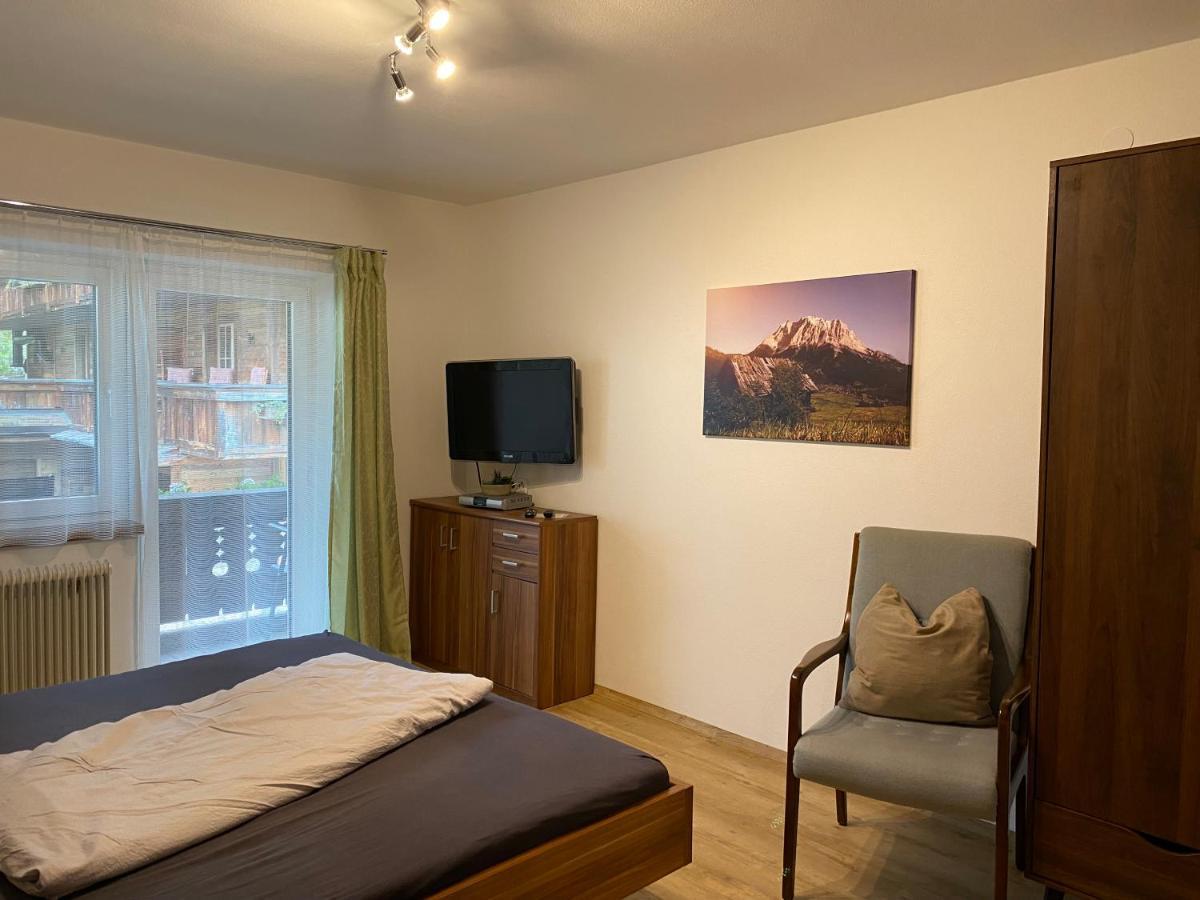 Ferienwohnung Wetterstein Lermoos Luaran gambar