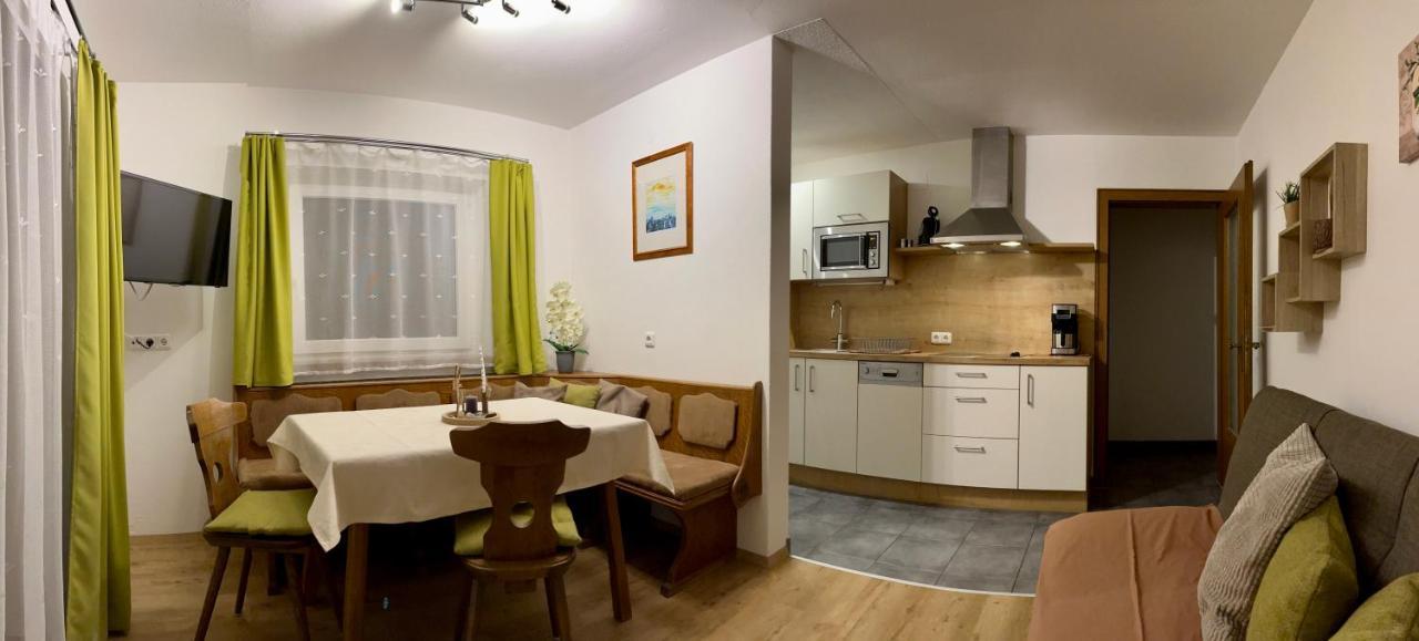 Ferienwohnung Wetterstein Lermoos Luaran gambar